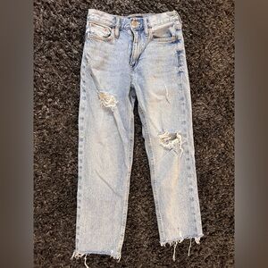 000 Aero Cropped Mom Jeans